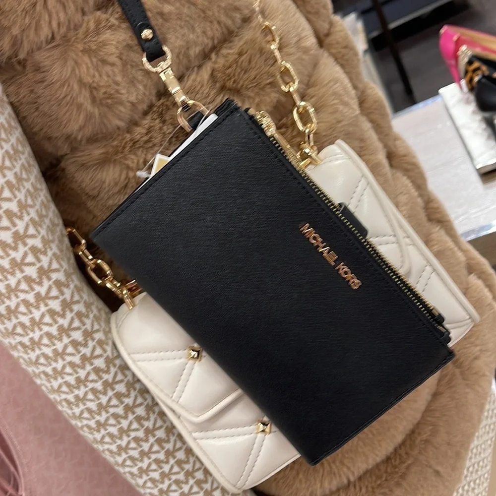 MICHAEL KORS LARGE DOUBLE ZIP WRISTLET WALLET PHONE CASE CLUTCH 
Black - Picture 2 of 16